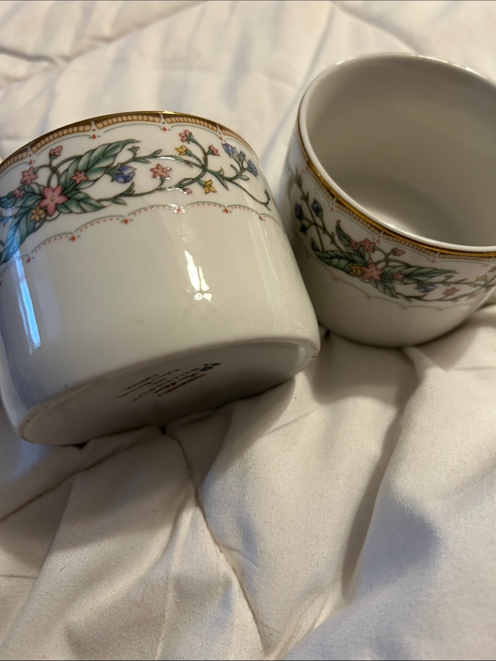 Farberware Fine Porcelain Floral Napkin Rings - White with Pink & Green Accents